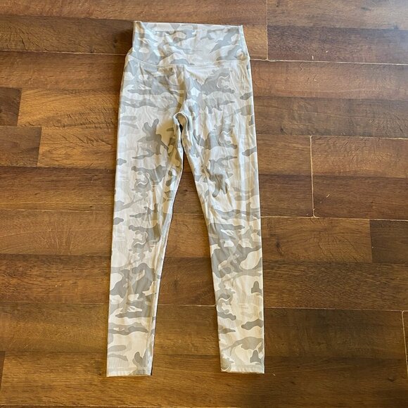 Lululemon Wunder Under HR Tights Pants Jacquard LW5CQUS White Camo - Picture 1 of 3